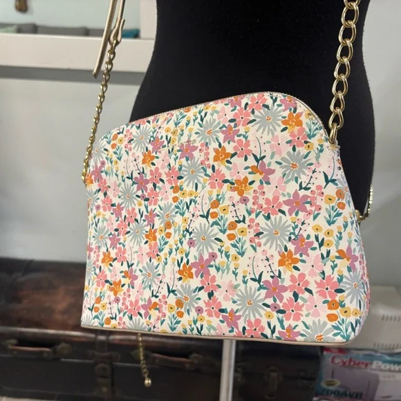 NWOT❤️Nanette Lapore Wildflower Crossbody - Picture 6 of 7